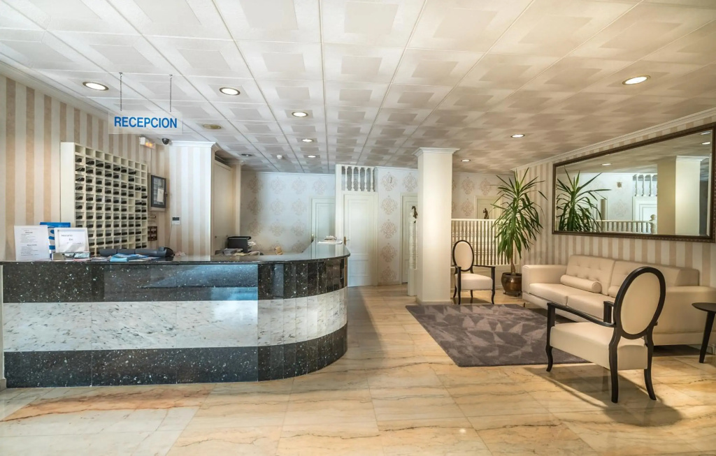 Hotel photo 18