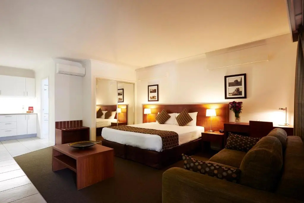 Executive Double Suite twin beds