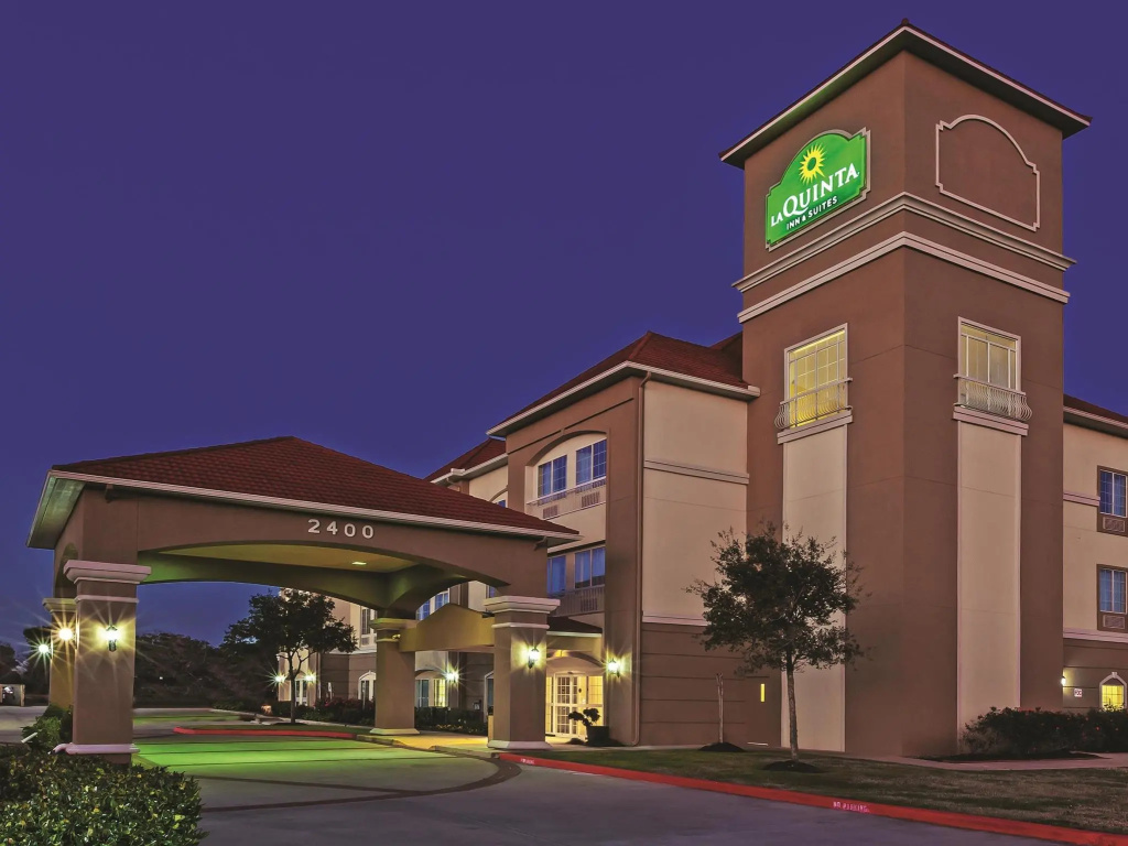 La Quinta Inn & Suites by Wyndham Angleton - Chambres