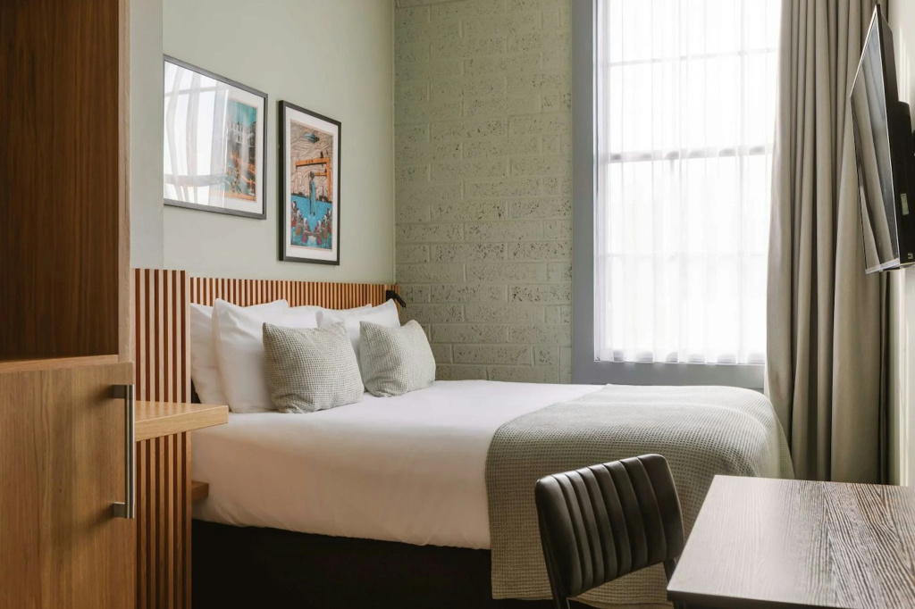 Haslem Hotel — 5