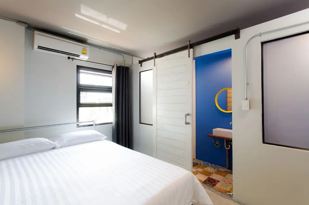Шестиместный семейный номер Standard в bloo Hostel
