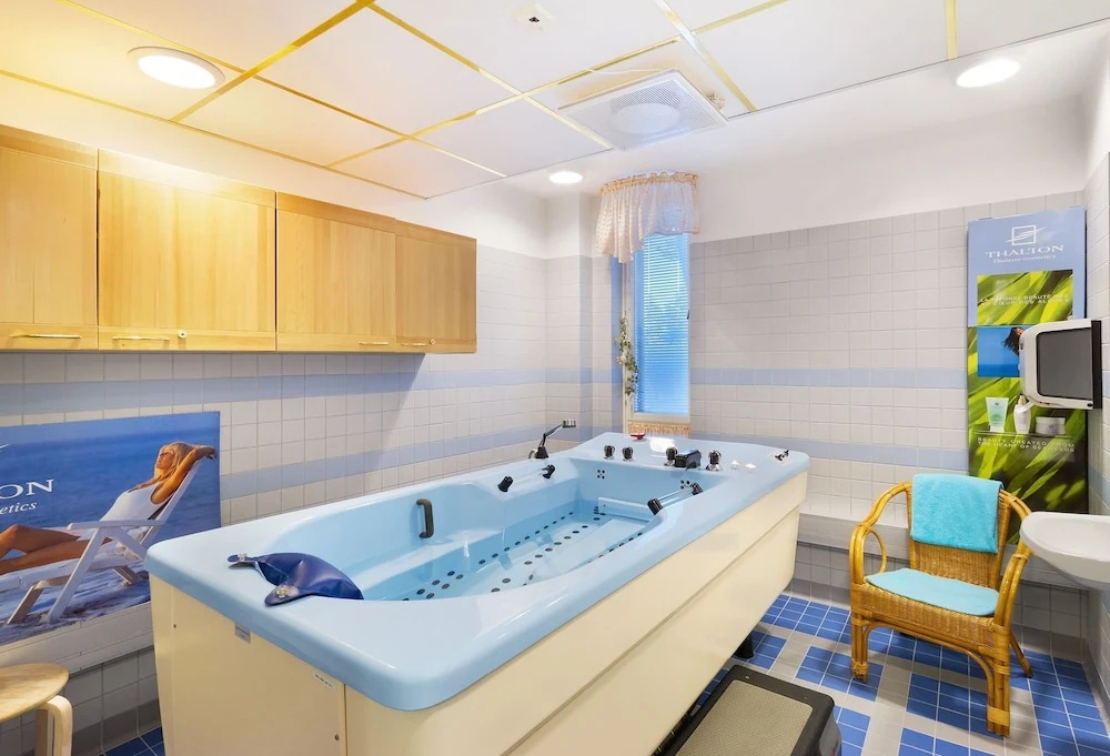 Hotel photo 40
