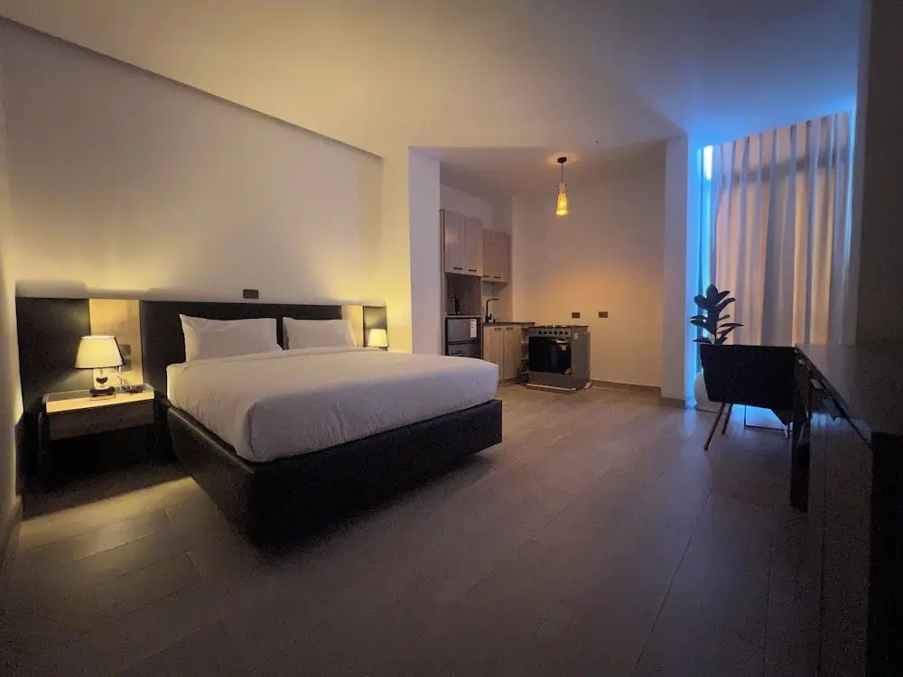 Luxury Suite