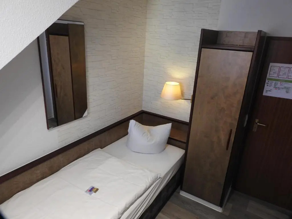 Economy Single room