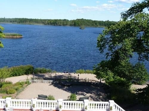 Beach & Waterfront