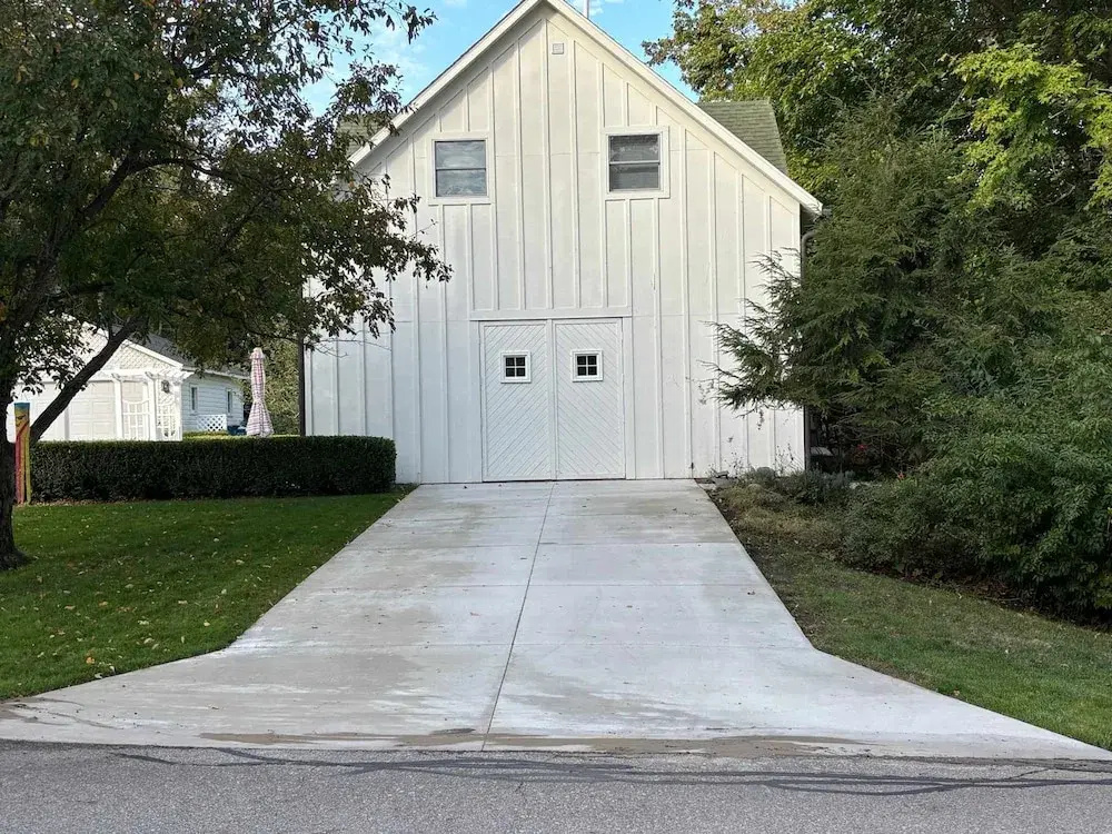 Downtown Douglas Coach House