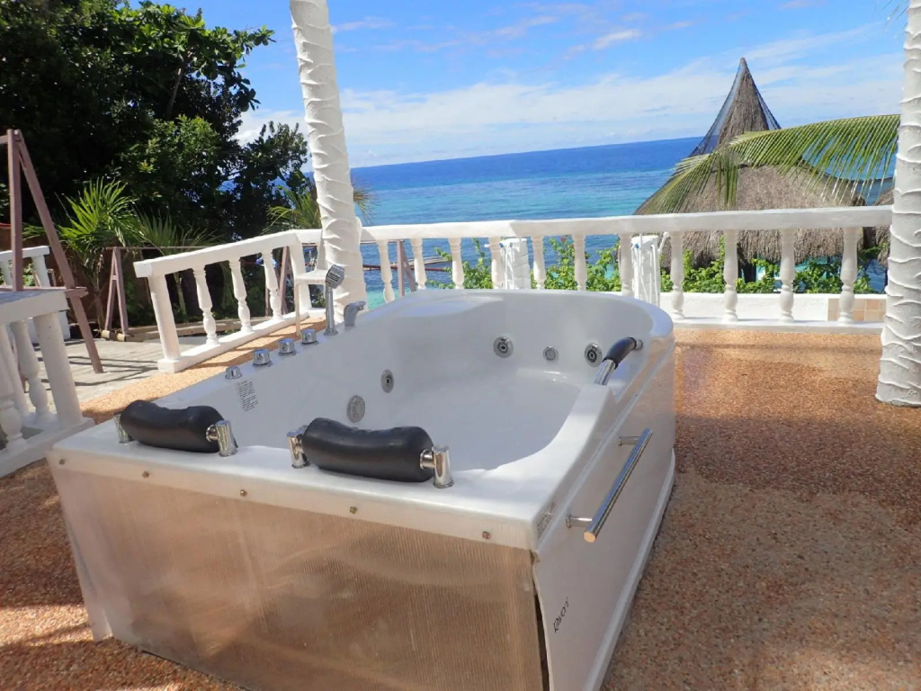 Nova Beach Resort