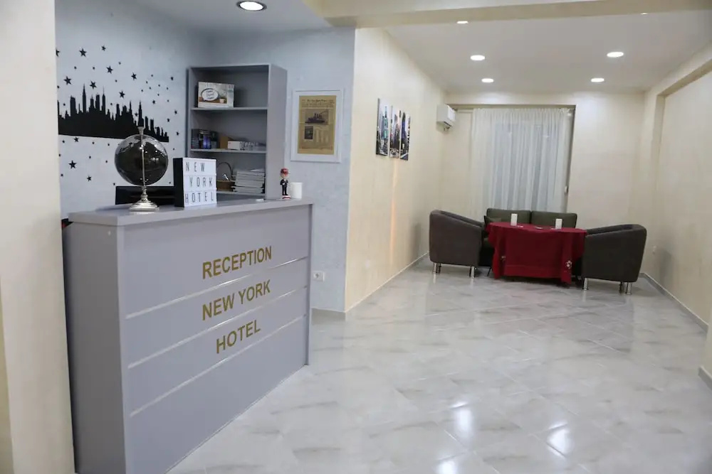 Lobby & Reception