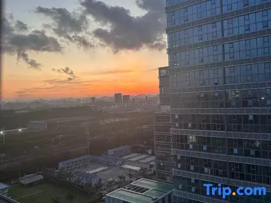 Tuju Hotel (Huangpu Hegui Square Branch)