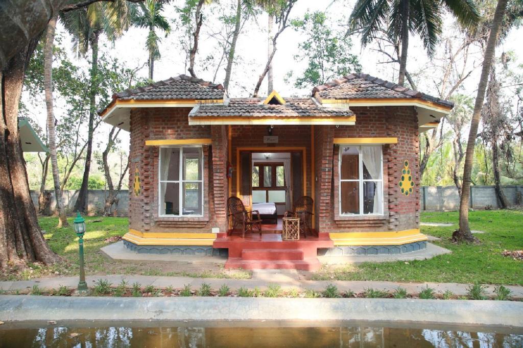 Kairali - The Ayurvedic Healing Village