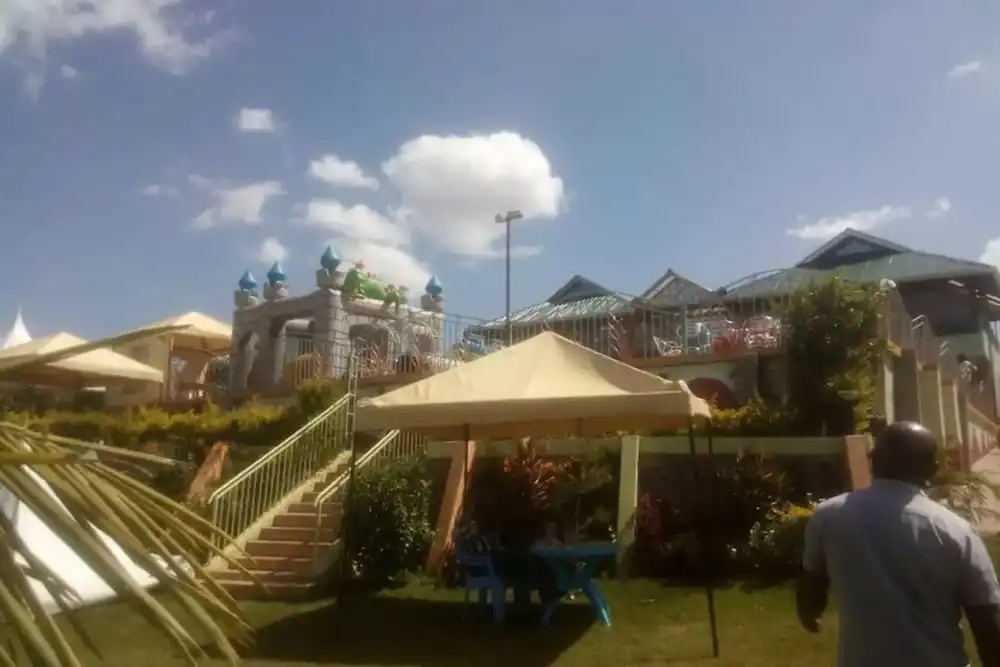 Flogarden Resort