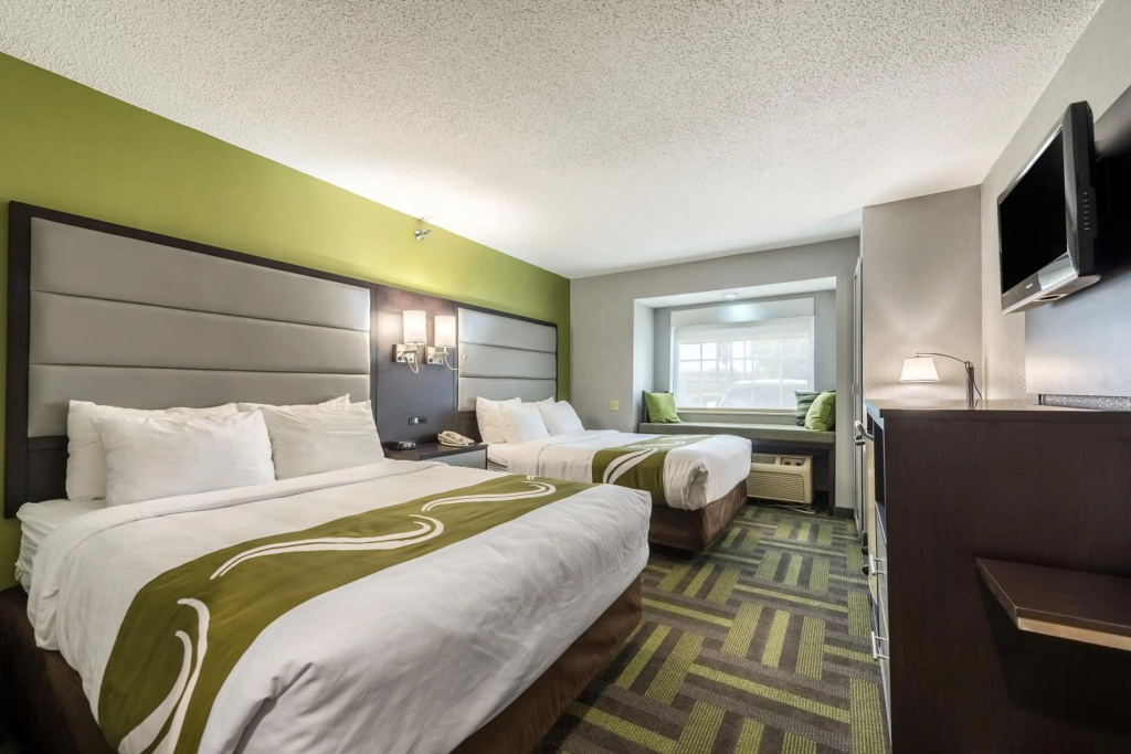 Quality Inn Grove City - Columbus South — 5