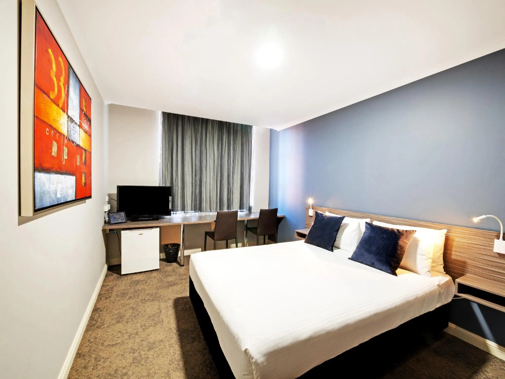 Max Double room (full double bed)