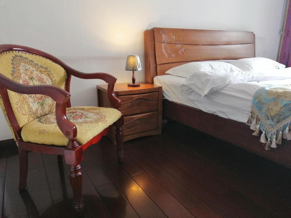 Отель Central Street St.Sophia Church Sun Apartment, фото 9