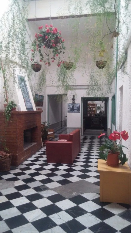 Hostel Babilonia