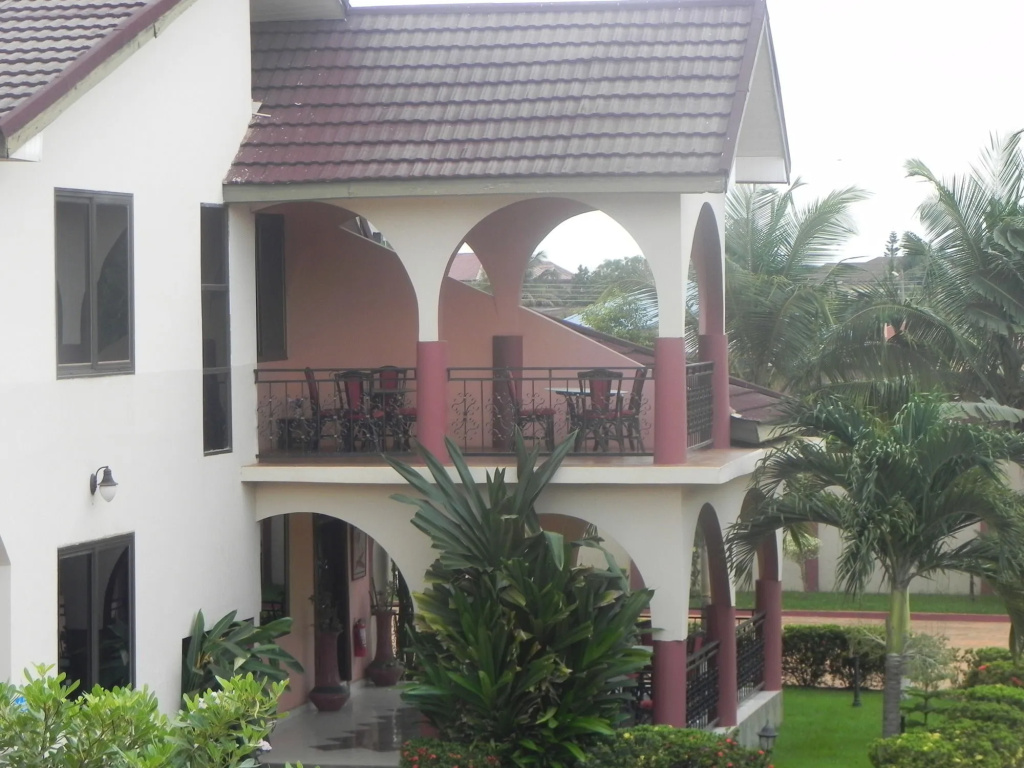 Oriental Hotel North Legon