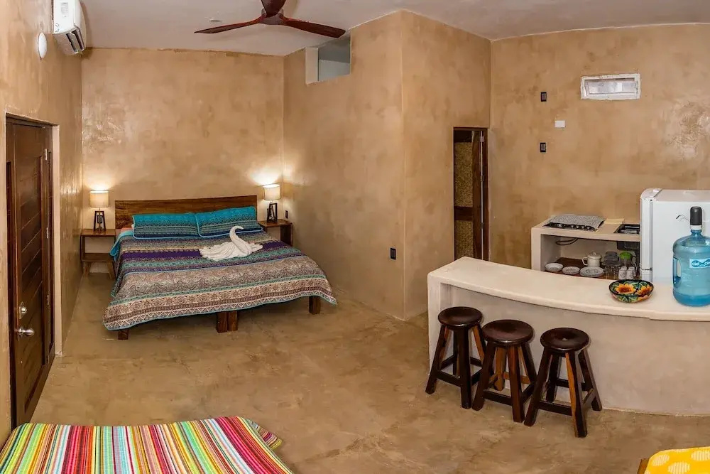 Comfort room