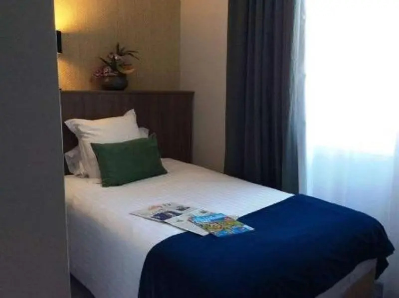Best Western Le Duguesclin - Chambres