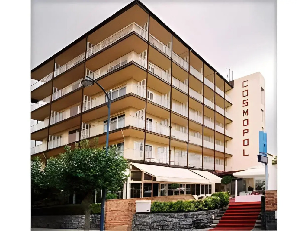 Hotel Cosmopol by null