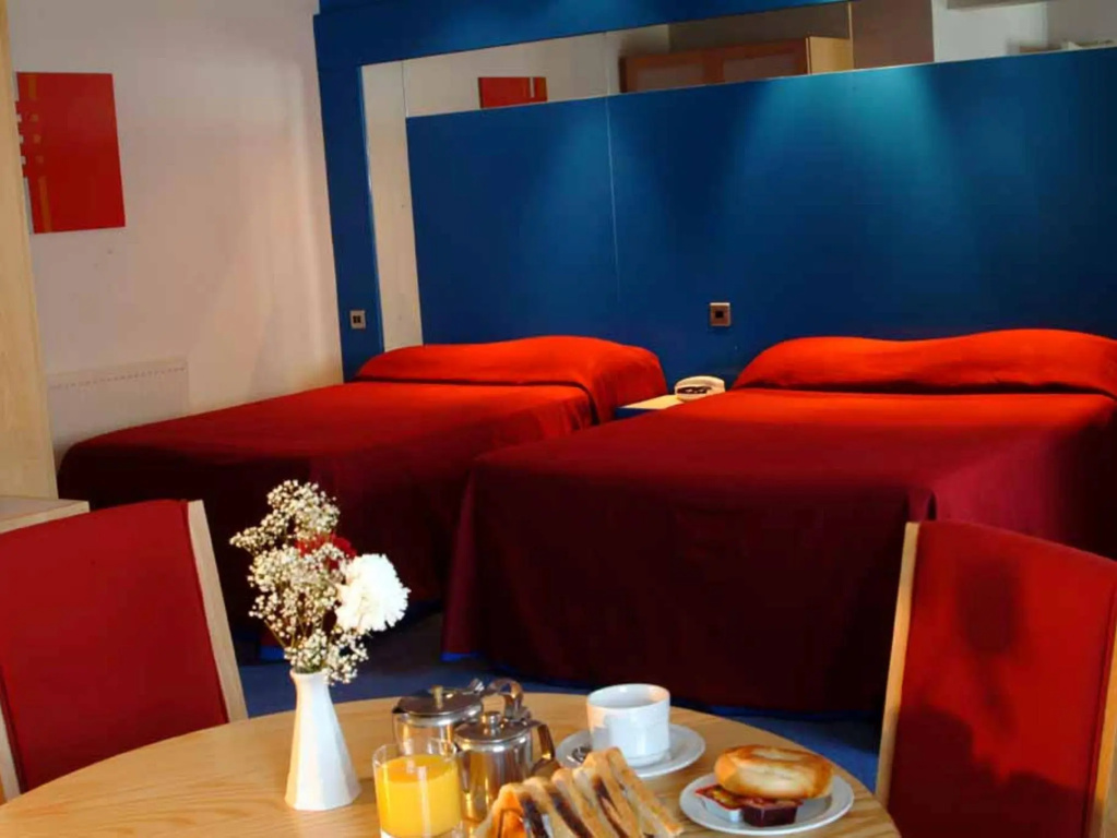 Standard Family room