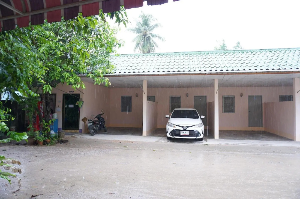 Montra Guesthouse