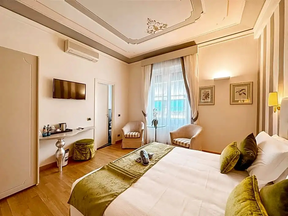 Hotel Jolanda - Chambres