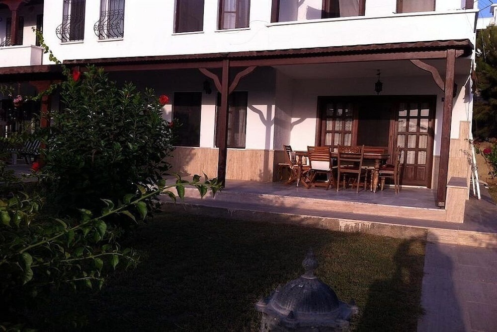 BO100 by Villaofsummer Bodrum Adabuku