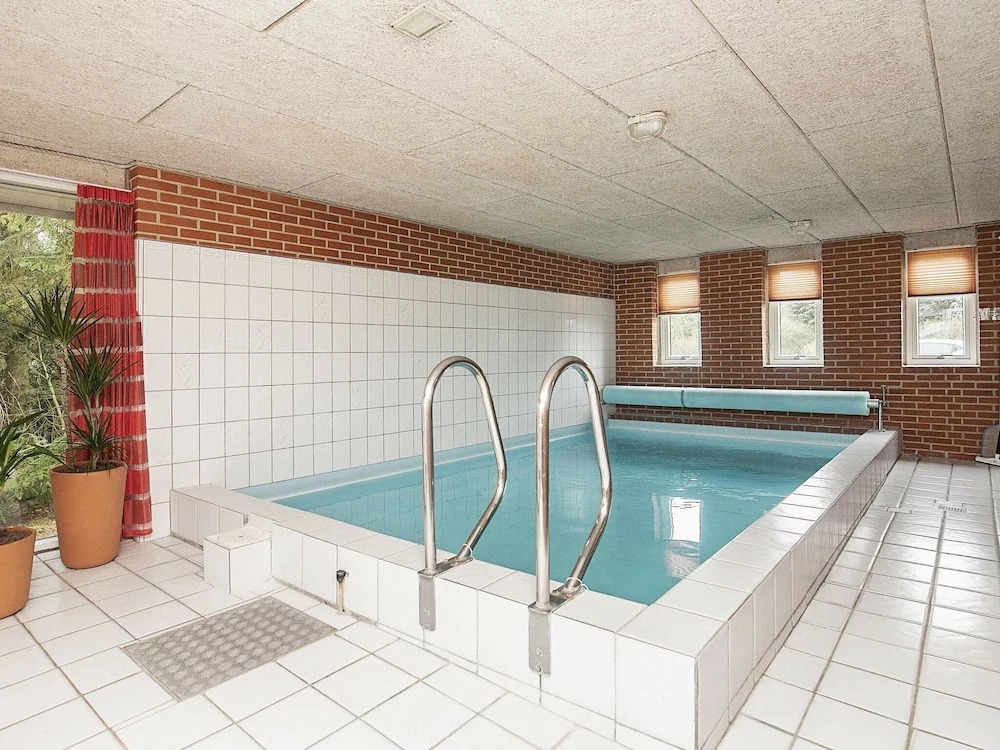 Private Holiday Home in Ringkobing With Terrace - фото 8