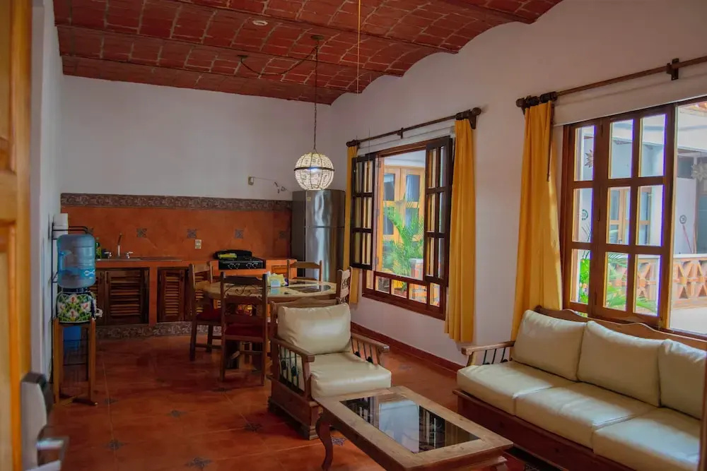 2 Bedrooms Villa