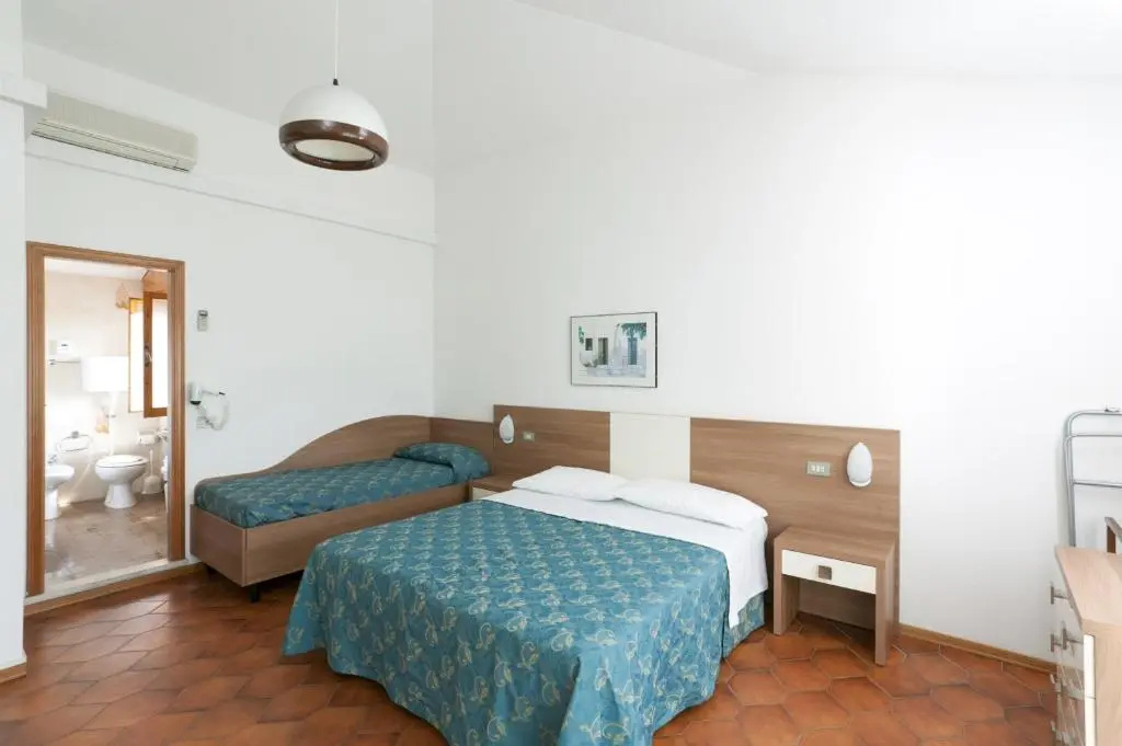 Hotel Giamaika - Chambres