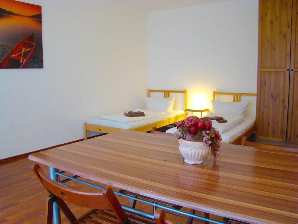 2 Bedrooms Suite