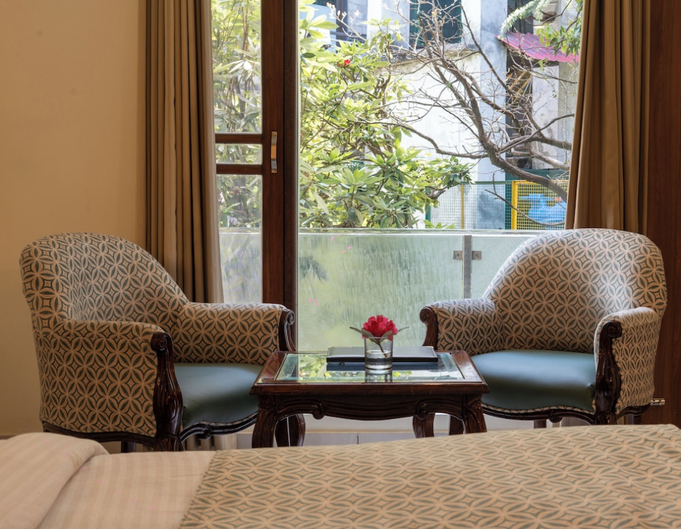 Luxury room