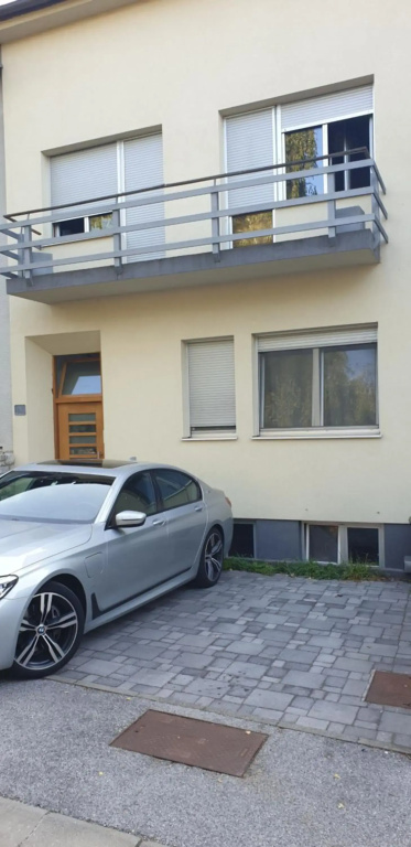 Parkview apartment in Zagreb's favorite neighborhood