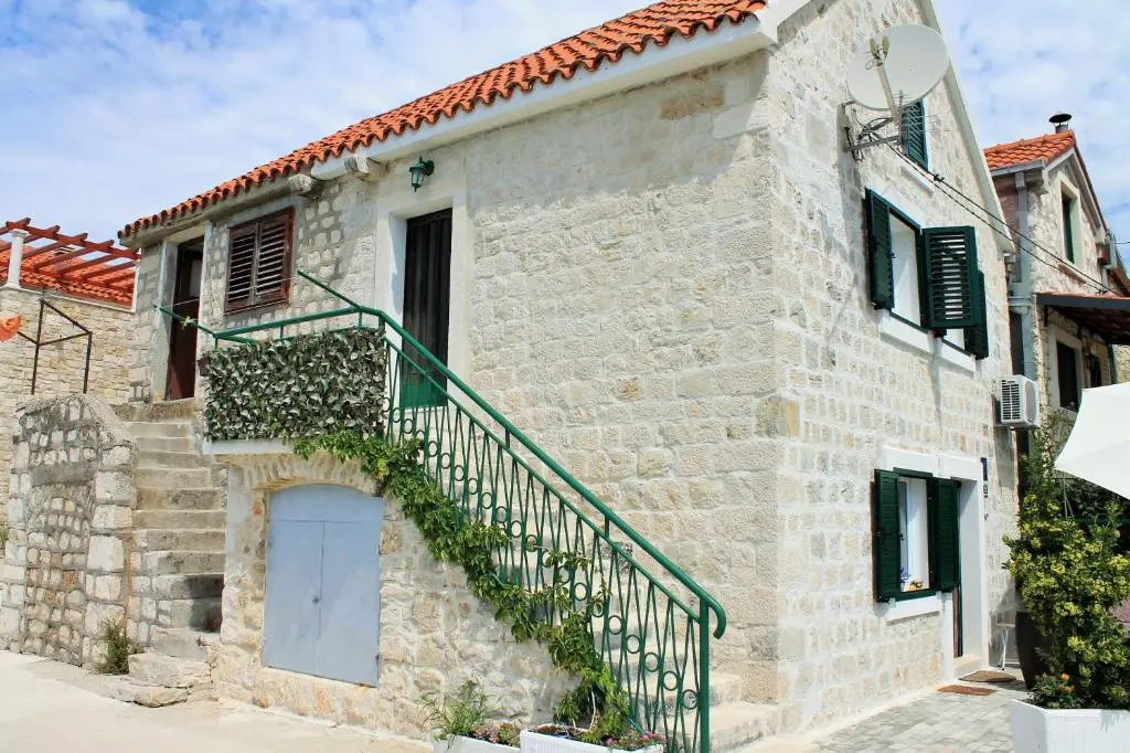 Holiday Home Old House