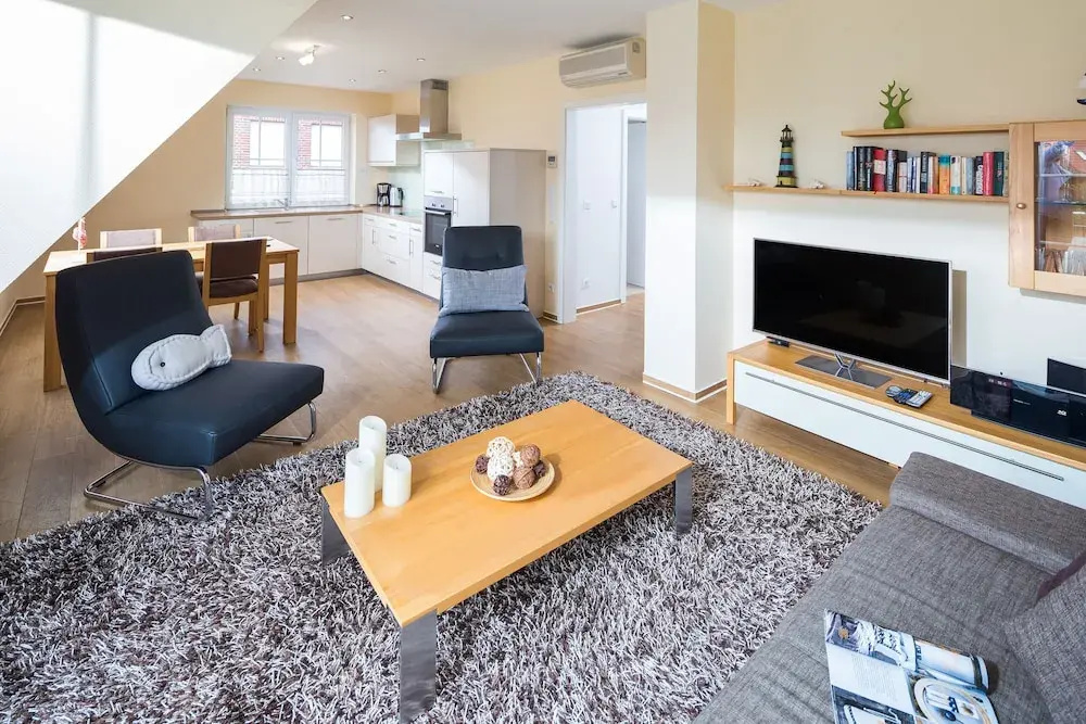 2 Bedrooms Apartment with balcony