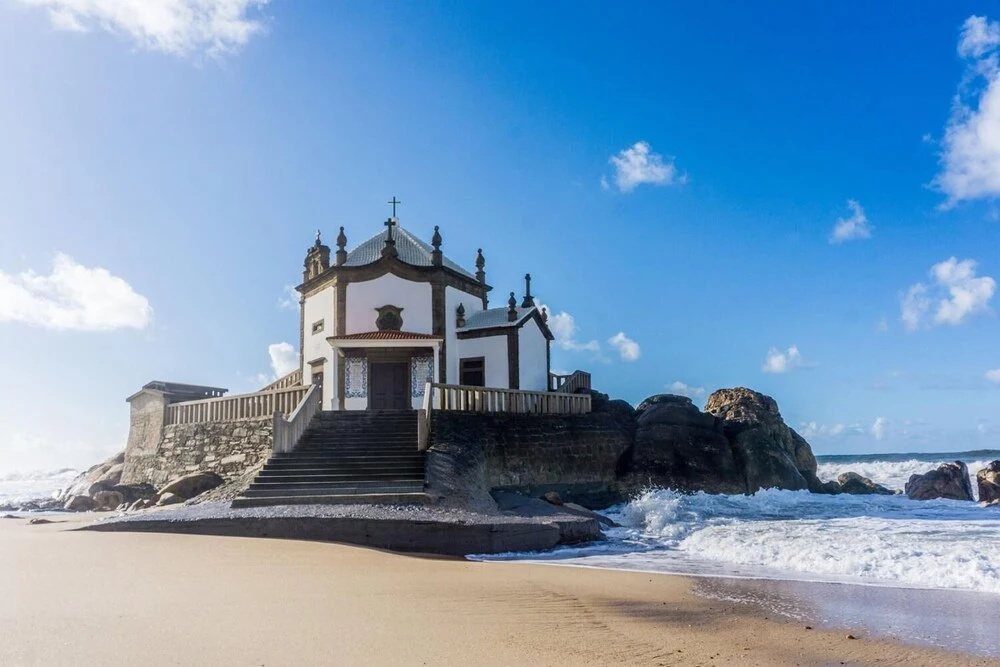 Beach & Waterfront