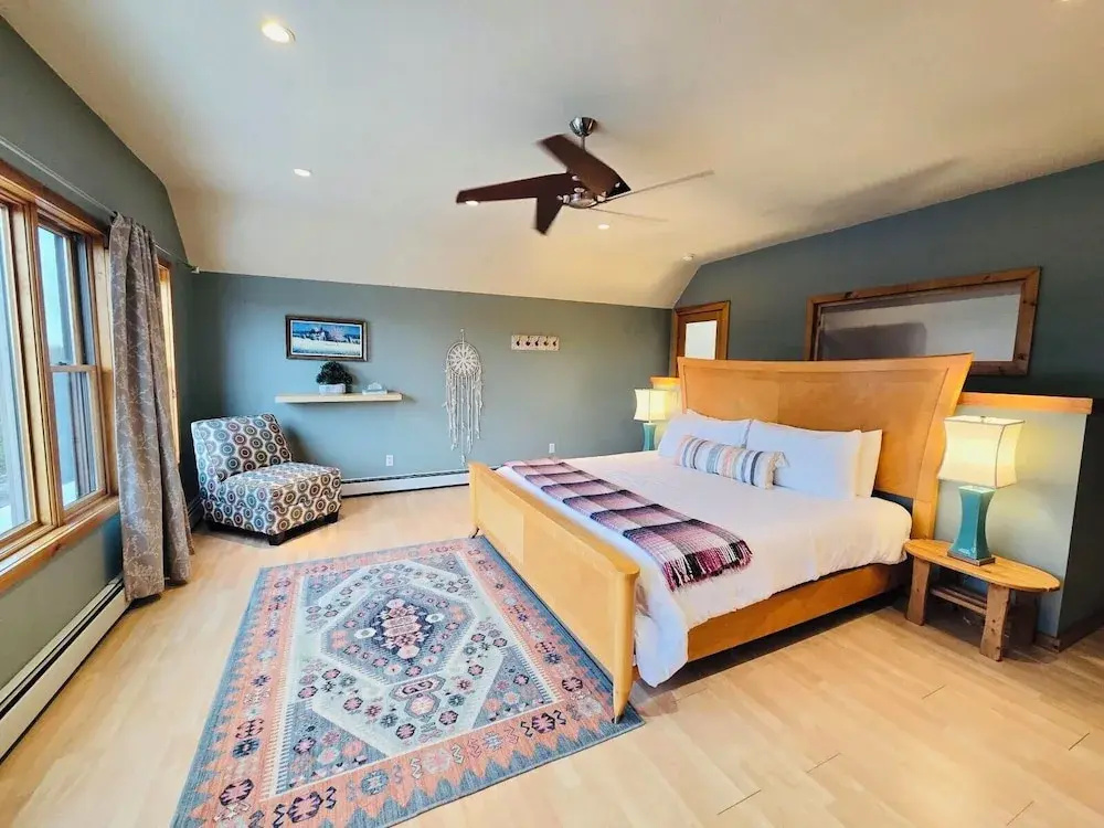 Suite with balcony