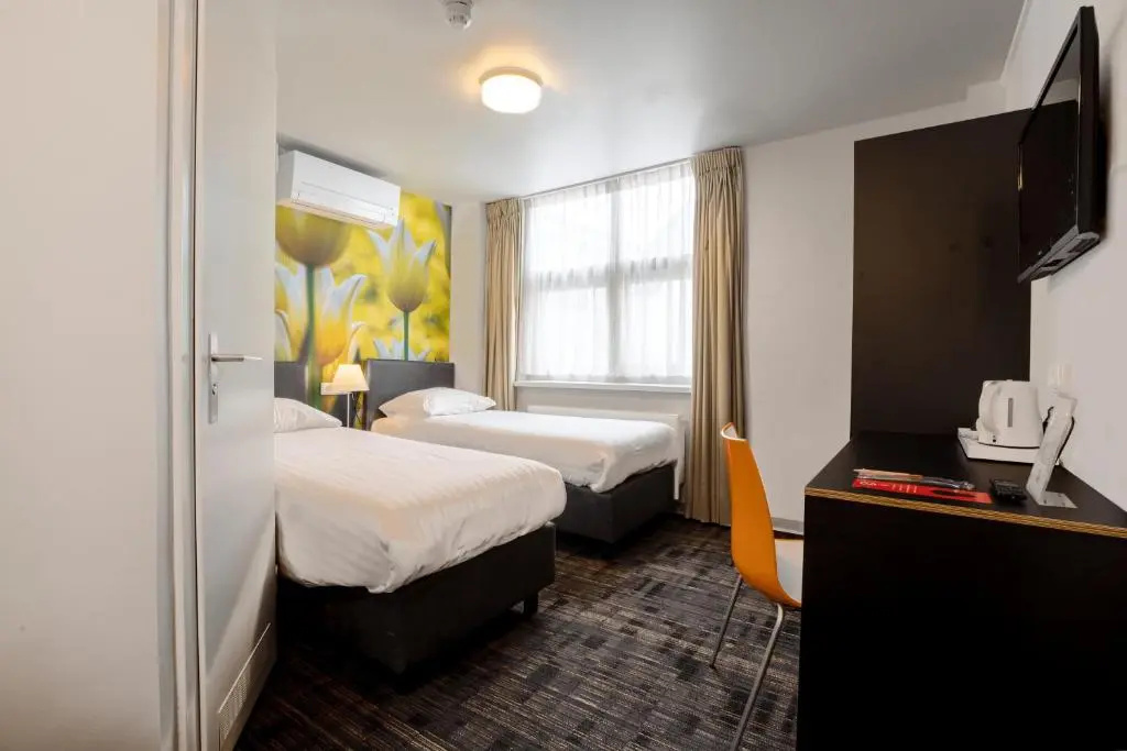 Standard Double room (twin beds)