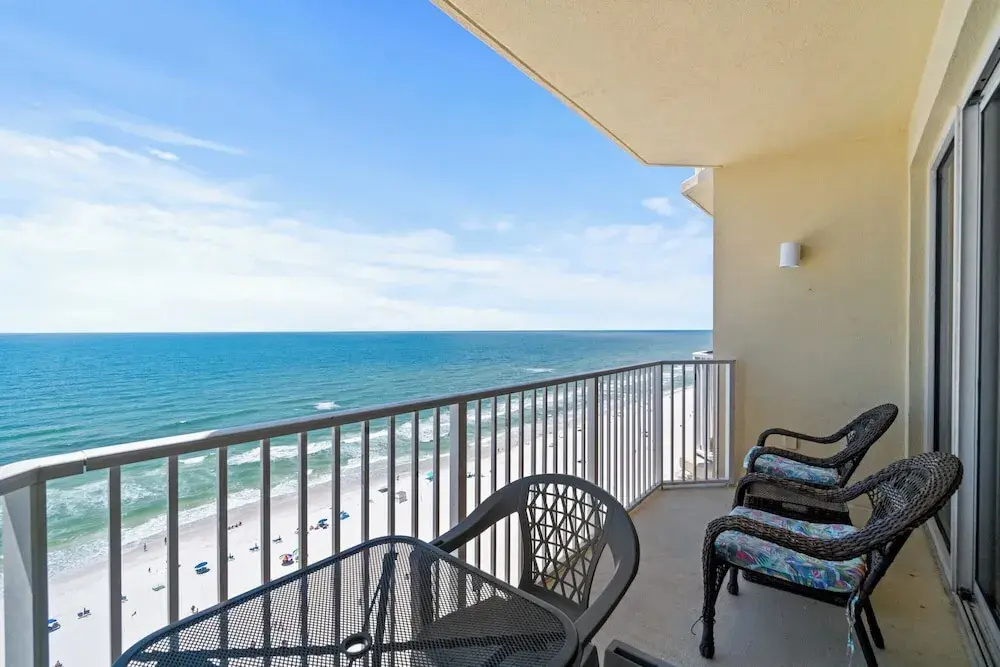 Boardwalk Beach Resort by Book That Condo - Chambres