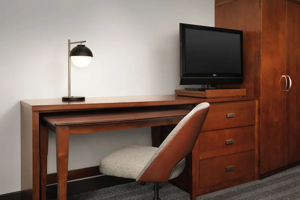 Courtyard by Marriott Jacksonville Flagler Center - Chambres