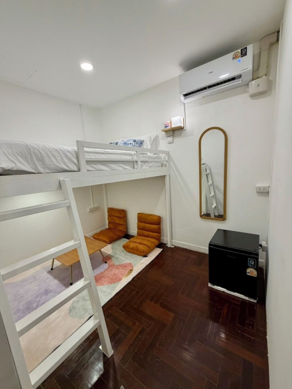 Economy Studio
