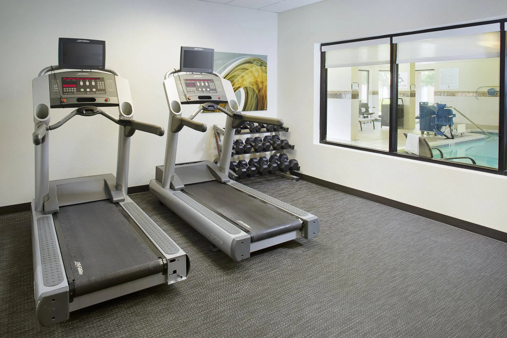 Courtyard by Marriott Richmond Airport - Général