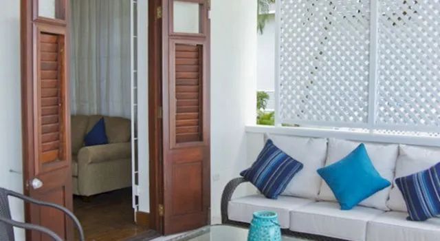 Balcony & Terrace