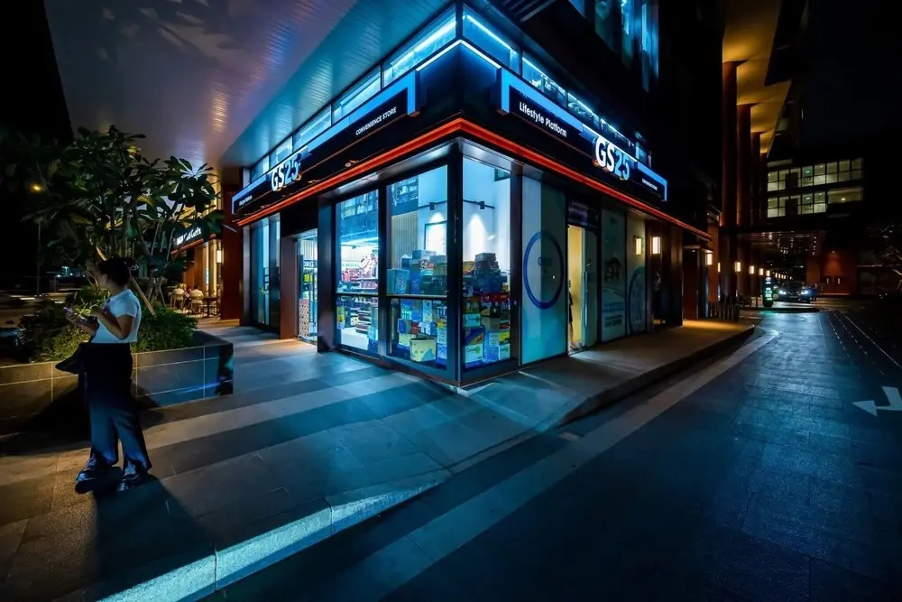 CR Concept Metropole High-end Apartment