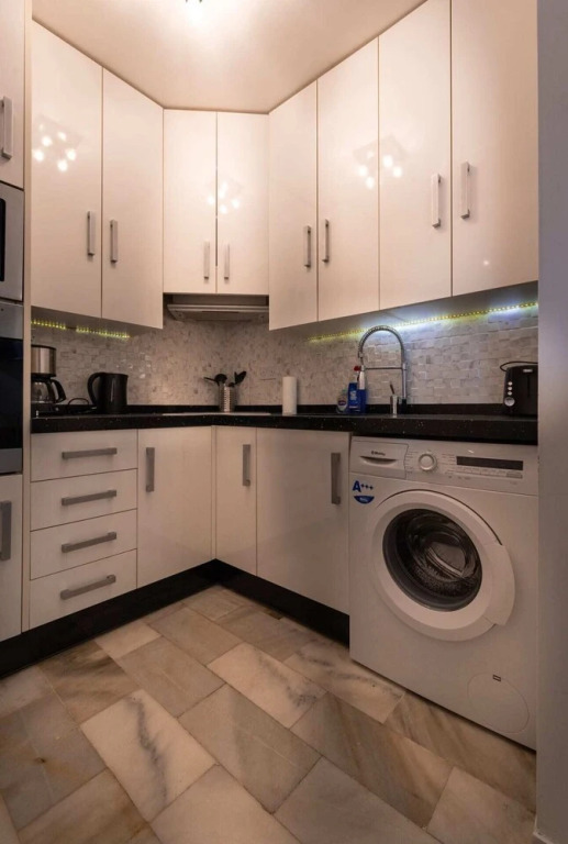 Neptune Suite-hosted by Sweetstay - фото 20