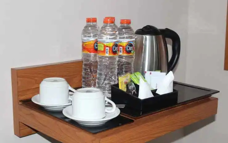 Food & Beverage