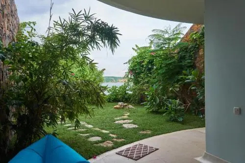 Balcony & Terrace
