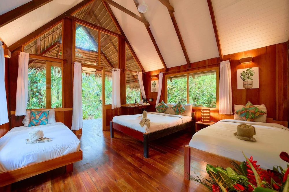 Deluxe Bungalow
