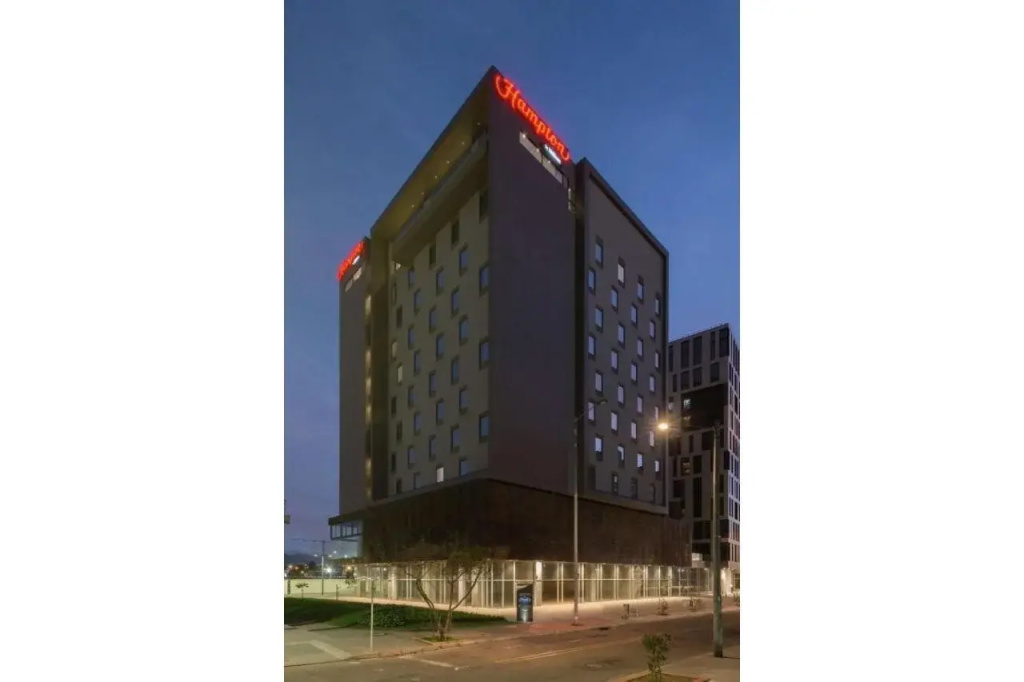 Hampton by Hilton Bogota Airport