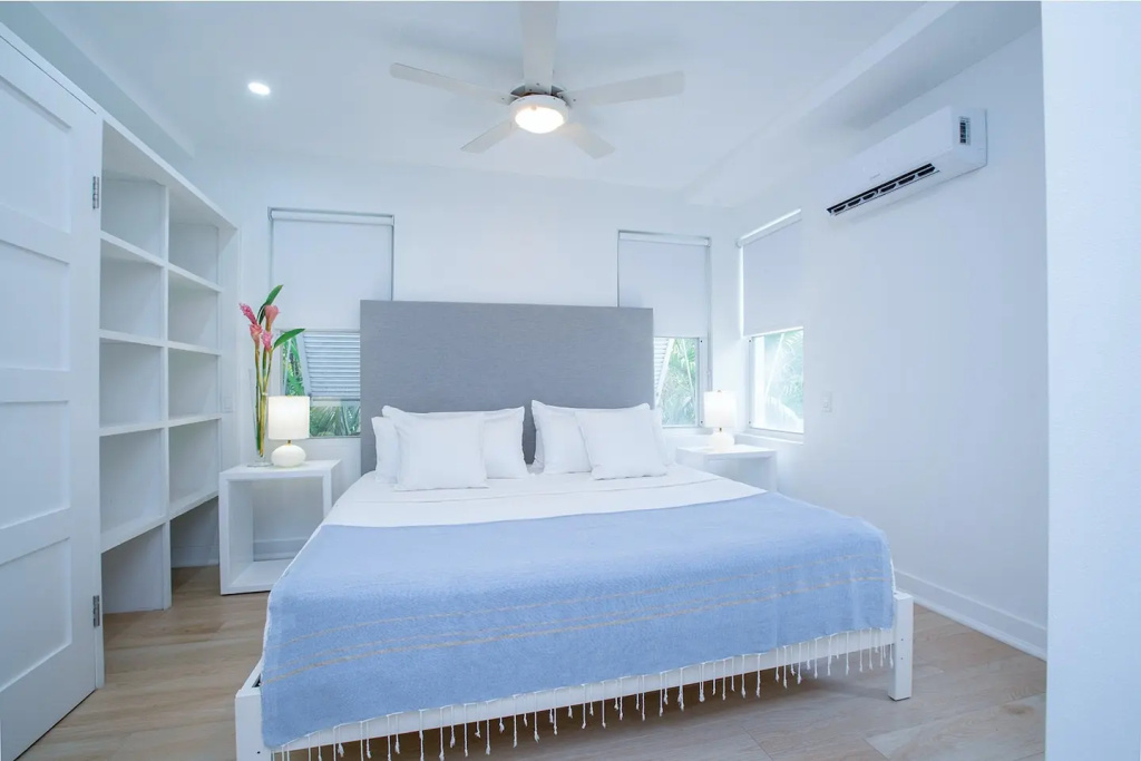 3 Bedrooms Apartment